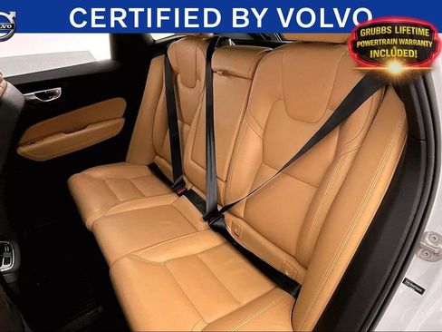 Used 2023 Volvo XC60 B5 Ultimate w/ Climate Package AWD/4WD image 34