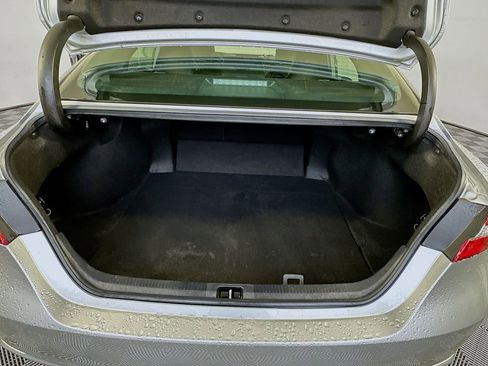 Certified 2022 Toyota Camry SE FWD image 24