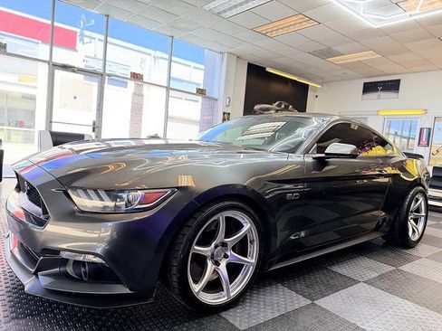 Used 2017 Ford Mustang GT w/ GT Performance Package RWD image 1