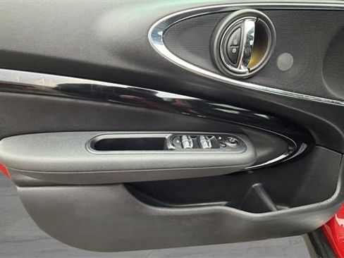 Used 2017 MINI Cooper Clubman S image 17