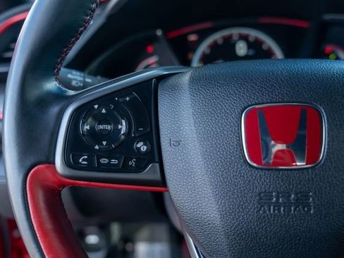 Used 2019 Honda Civic Type R image 23