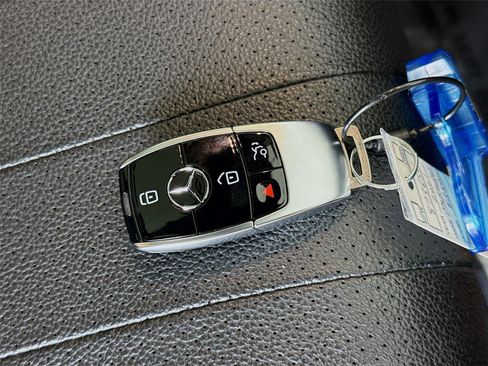 Used 2021 Mercedes-Benz E 350 Sedan w/ Premium Package image 22