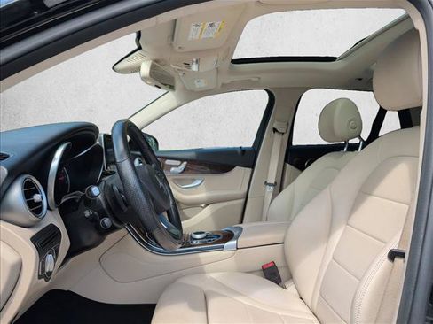 Certified 2019 Mercedes-Benz GLC 300 4MATIC image 13
