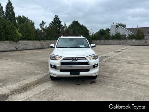 Used 2022 Toyota 4Runner Limited AWD/4WD image 9