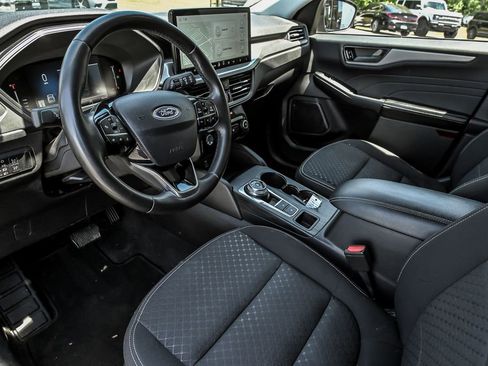 Used 2023 Ford Escape Active w/ Tech Pack #1 AWD/4WD image 15