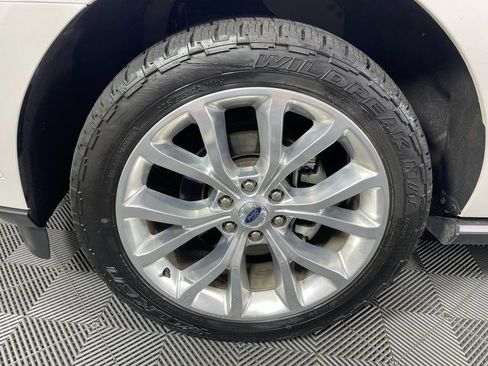 Used 2018 Ford Expedition Max Limited w/ Equipment Group 302A image 12