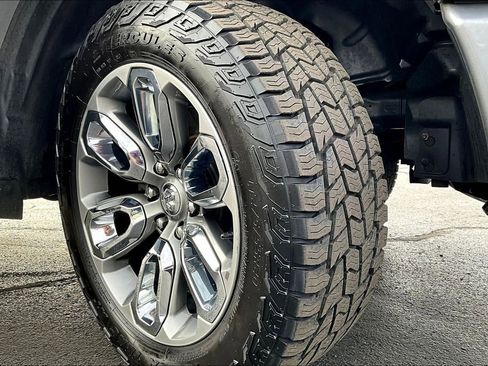 Used 2020 RAM 1500 Laramie w/ Sport Appearance Package image 7