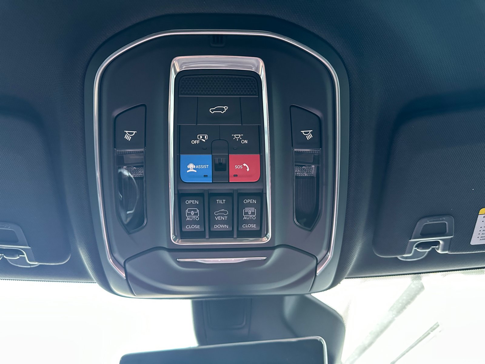 New 2026 Jeep Grand Cherokee Limited AWD/4WD image 24