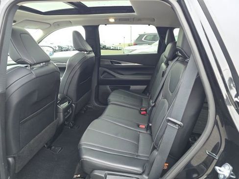 Used 2023 INFINITI QX60 Luxe w/ Cargo Package image 11