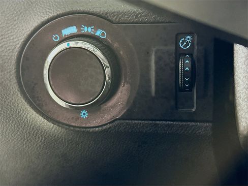 Used 2010 Chevrolet Camaro LS image 11