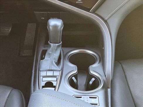 Used 2024 Toyota Camry XSE w/ Navigation Package image 11