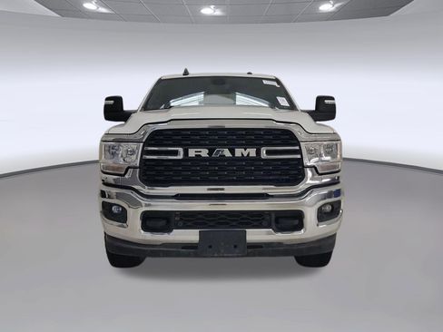 Used 2024 RAM 2500 Big Horn w/ Off Road Package AWD/4WD image 4