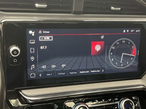 Certified 2023 GMC Sierra 1500 AT4 w/ AT4 Preferred Package image 19