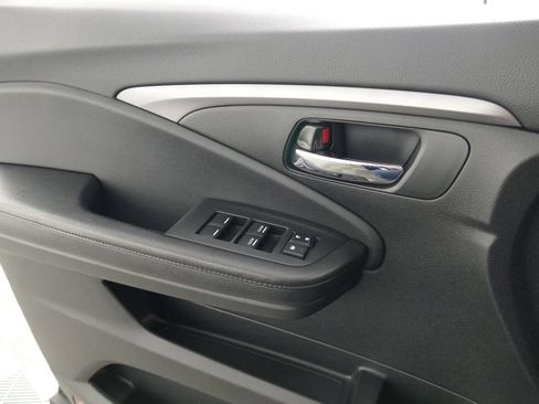 Used 2016 Honda Pilot EX-L image 12