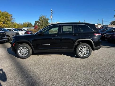 New 2025 Jeep Grand Cherokee 4WD image 6