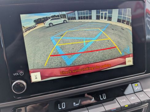 New 2026 Toyota Camry Hybrid image 14