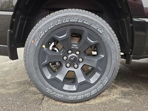 New 2026 RAM 1500 Express AWD/4WD image 5