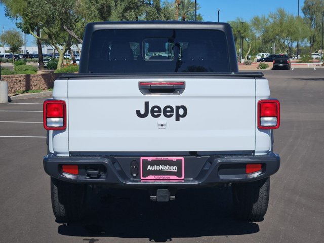 Used 2024 Jeep Gladiator Sport AWD/4WD image 7