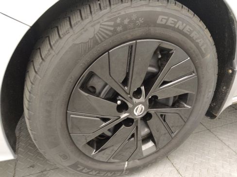 Used 2020 Nissan Altima 2.5 S AWD/4WD image 31