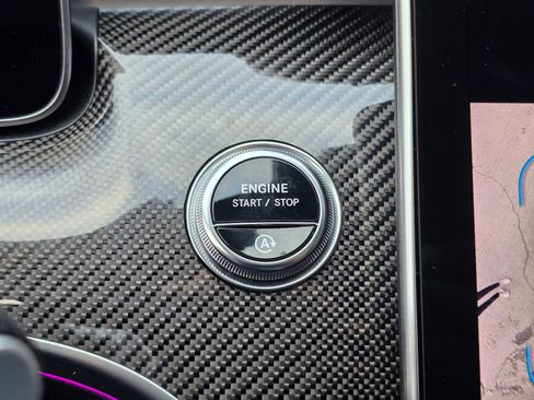 Used 2024 Mercedes-Benz C 43 AMG 4MATIC Sedan image 32