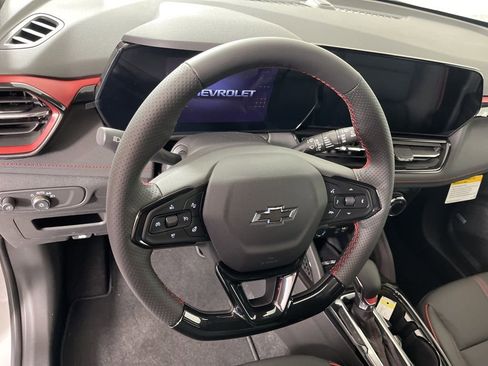 New 2026 Chevrolet TrailBlazer RS w/ Convenience Package FWD image 25