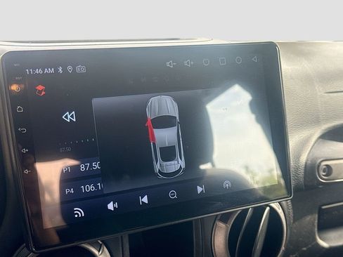 Used 2017 Jeep Wrangler Unlimited Sport w/ Connectivity Group image 15