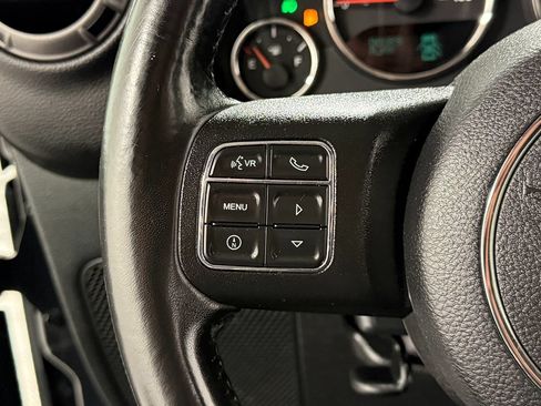 Used 2018 Jeep Wrangler Unlimited Sport AWD/4WD image 16