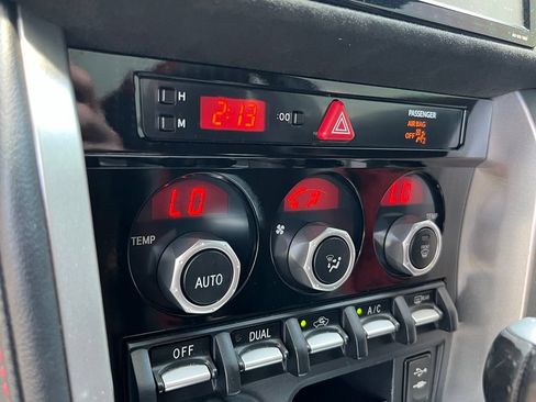Used 2019 Toyota 86 RWD image 20