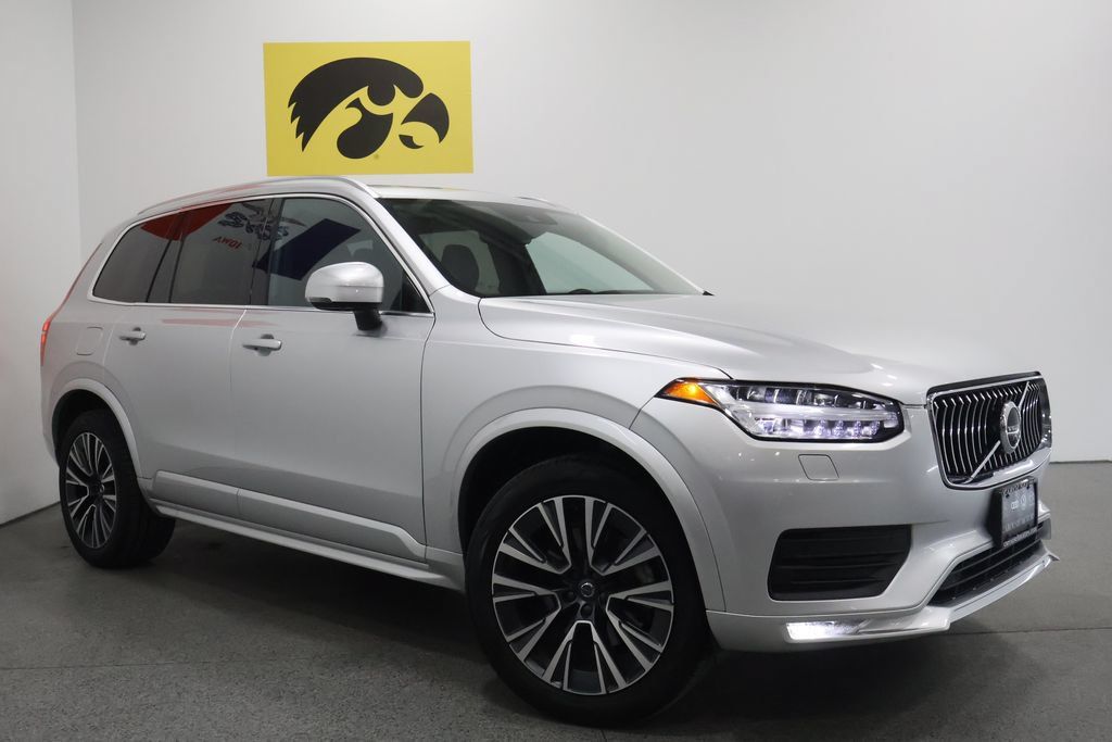 Used 2022 Volvo XC90 T6 Momentum w/ Advanced Package AWD/4WD image 2