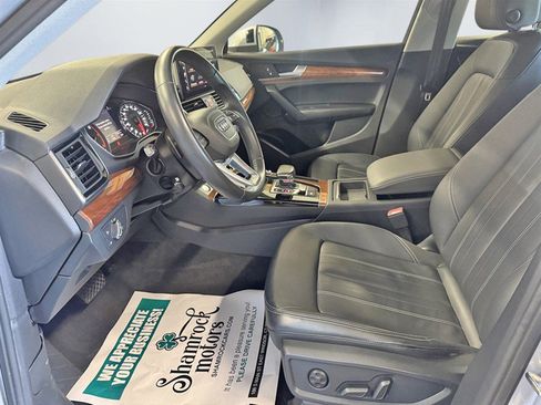 Used 2021 Audi Q5 2.0T Premium w/ Convenience Package image 14