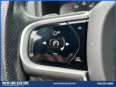 Used 2018 Volvo XC90 T6 R-Design w/ Protection Package AWD/4WD image 22