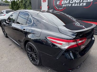 Used 2018 Toyota Camry SE w/ Audio Package