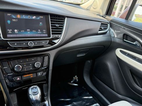 Used 2018 Buick Encore Preferred AWD/4WD image 20
