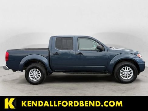 Used 2016 Nissan Frontier SV AWD/4WD image 4
