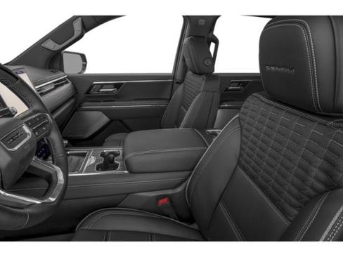 Used 2025 GMC Sierra EV Denali AWD/4WD image 9