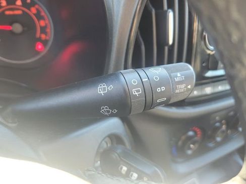 Used 2019 RAM ProMaster City Tradesman SLT image 15