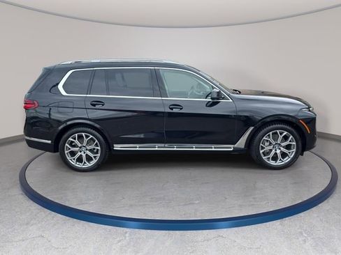 Used 2024 BMW X7 xDrive40i AWD/4WD image 5