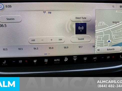 Used 2023 Ford Escape SE image 34