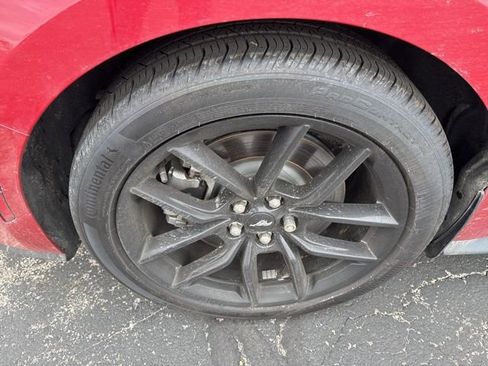 Used 2024 Ford Mustang GT Premium image 5