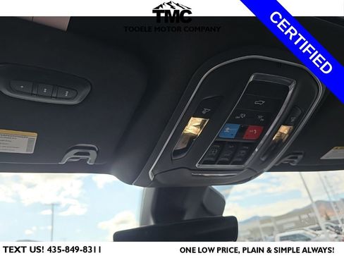 Used 2022 Jeep Wagoneer Series III w/ Premium Group I image 27