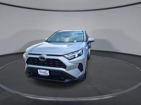 Certified 2024 Toyota RAV4 XLE w/ Convenience Package FWD image 3