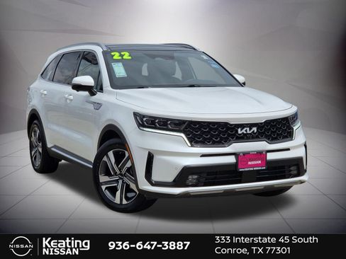 Used 2022 Kia Sorento SX Prestige w/ Panoramic Sunroof Package AWD/4WD image 3