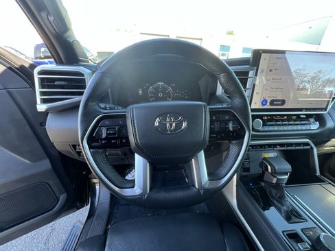 Used 2023 Toyota Sequoia Platinum AWD/4WD image 24