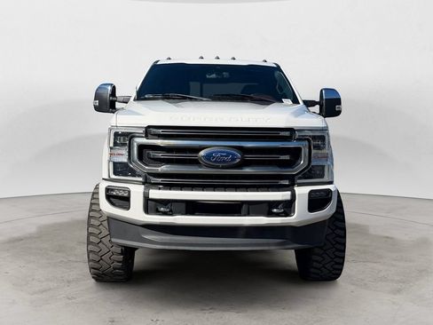 Used 2022 Ford F250 Platinum AWD/4WD image 2