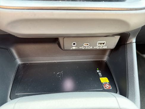 Used 2026 Subaru Crosstrek 2.5i Sport AWD/4WD image 32