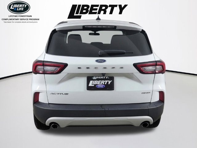 Used 2025 Ford Escape Active AWD/4WD image 4