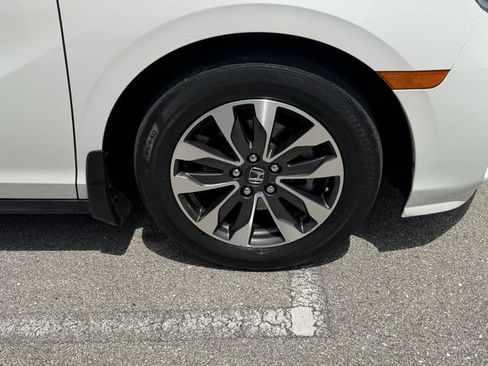 Used 2024 Honda Odyssey EX-L image 9