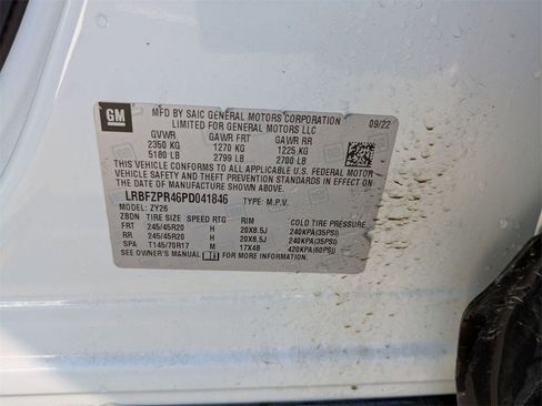 Used 2023 Buick Envision Essence w/ Sport Touring Package image 32