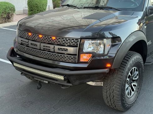 Used 2012 Ford F150 Raptor w/ Raptor Luxury Pkg image 5