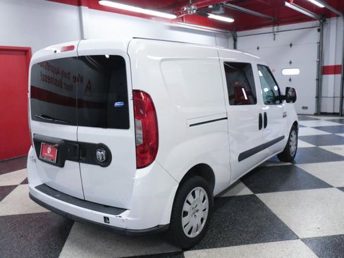 Used 2019 RAM ProMaster City Tradesman SLT FWD image 7